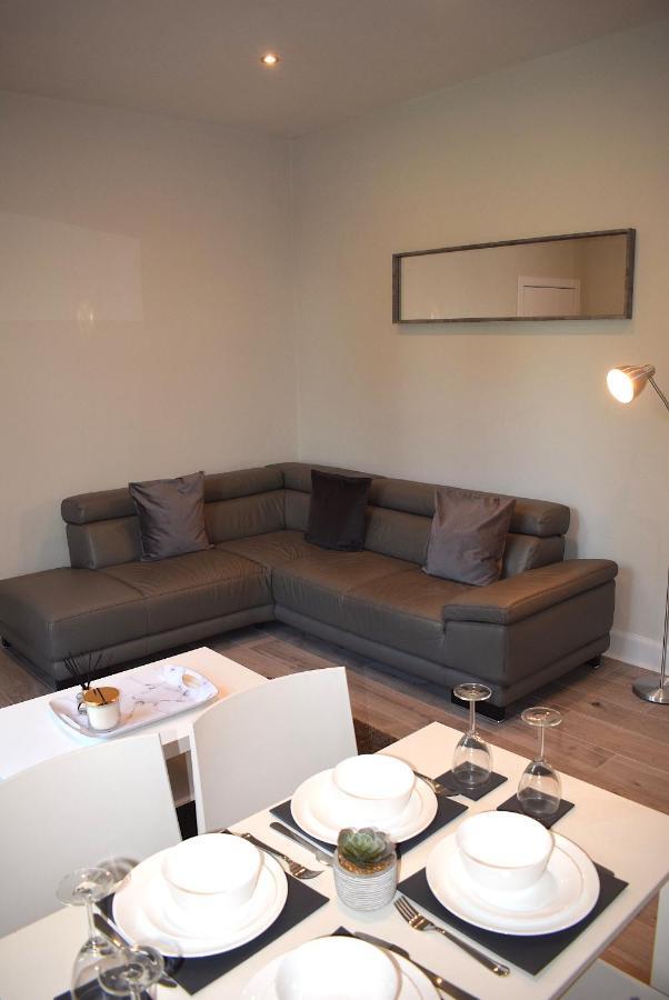 Kelpies Serviced Apartments- Victoria Фолкерк Екстер'єр фото